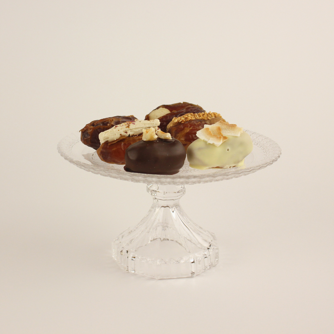 Assorted Stuffed Dates (30 pieces)
