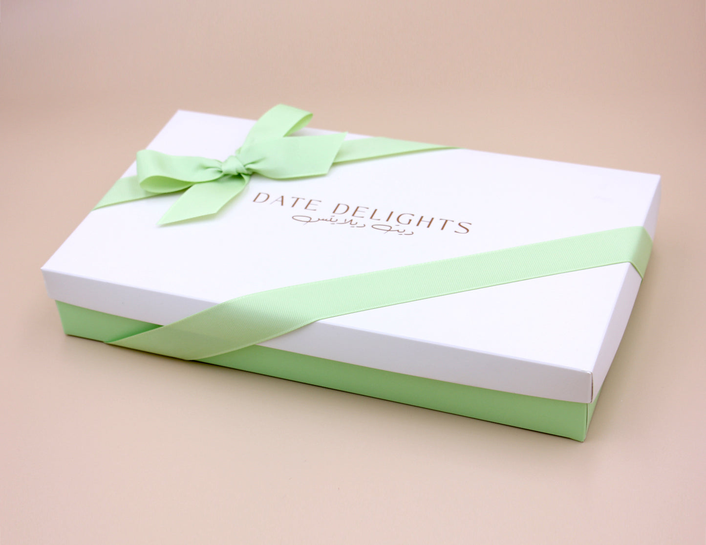 Assorted Stuffed Dates (30 pieces)