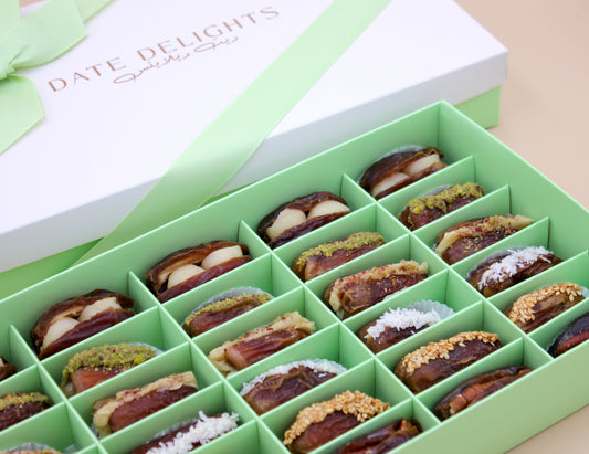 Assorted Stuffed Dates (30 pieces)